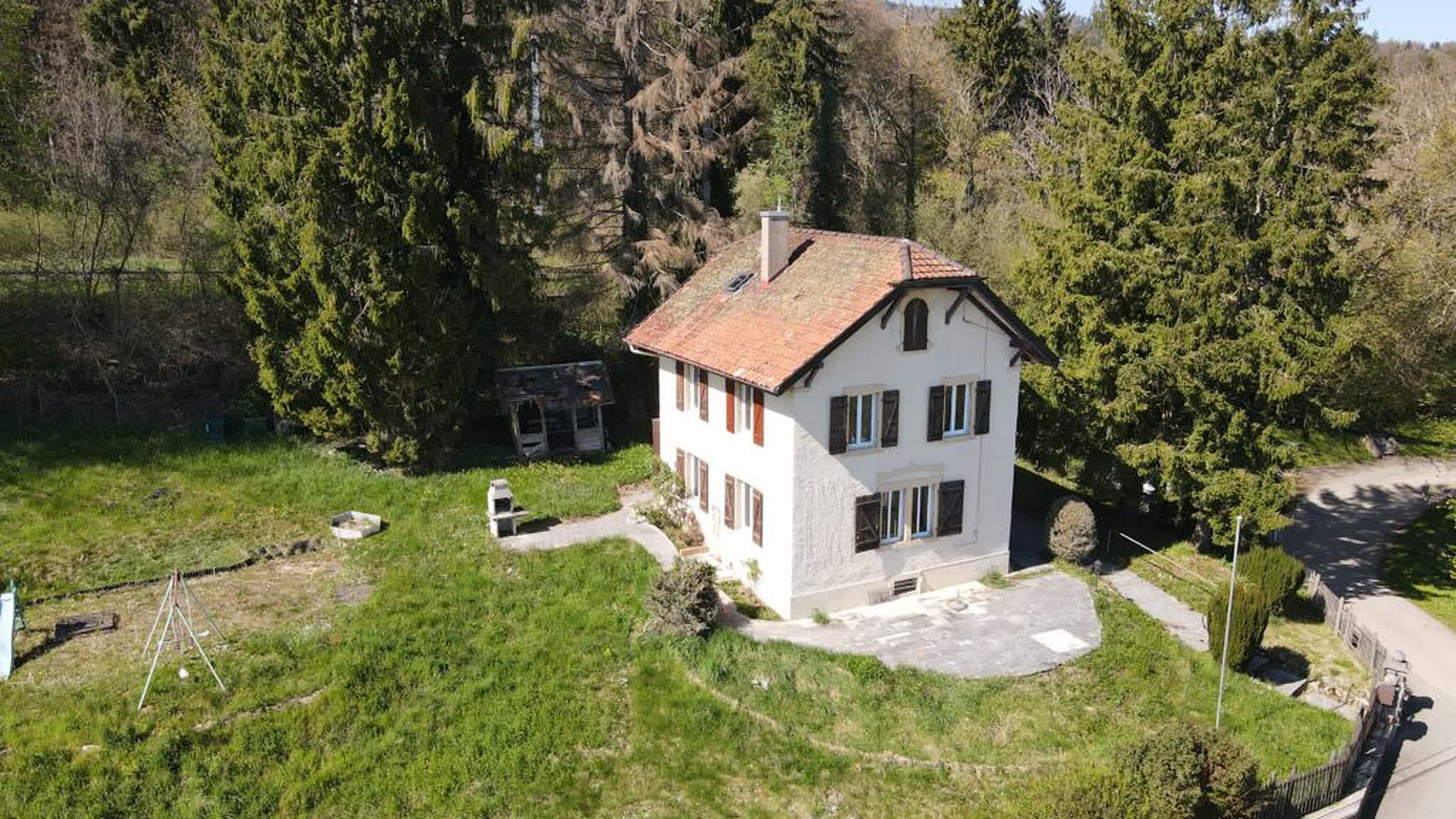 Villa individuelle de caractère à Bôle (NE)