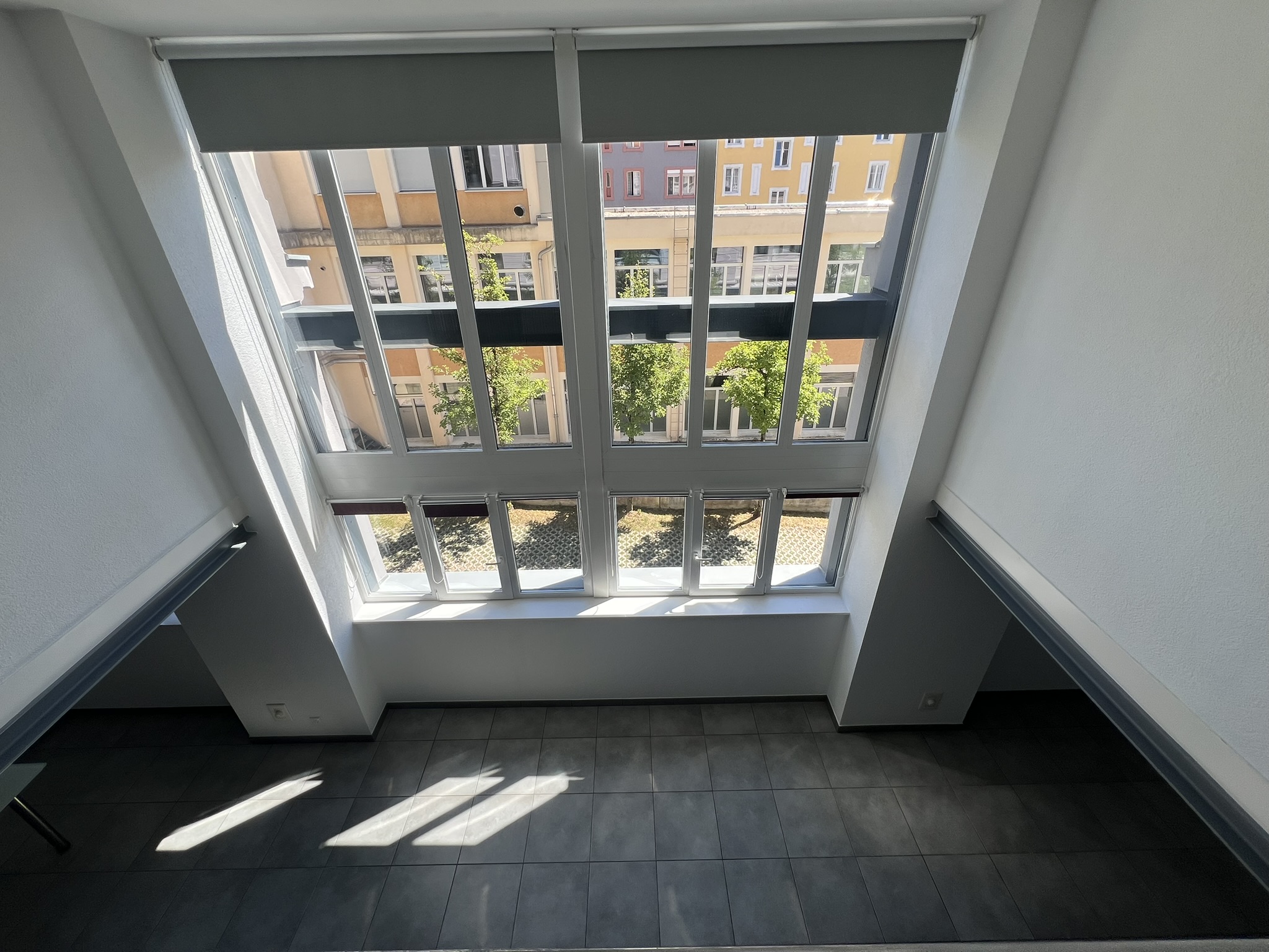 Duplex 3.5 pièces à La Chaux-de-Fonds, appartement de 80 m² sur deux niveaux