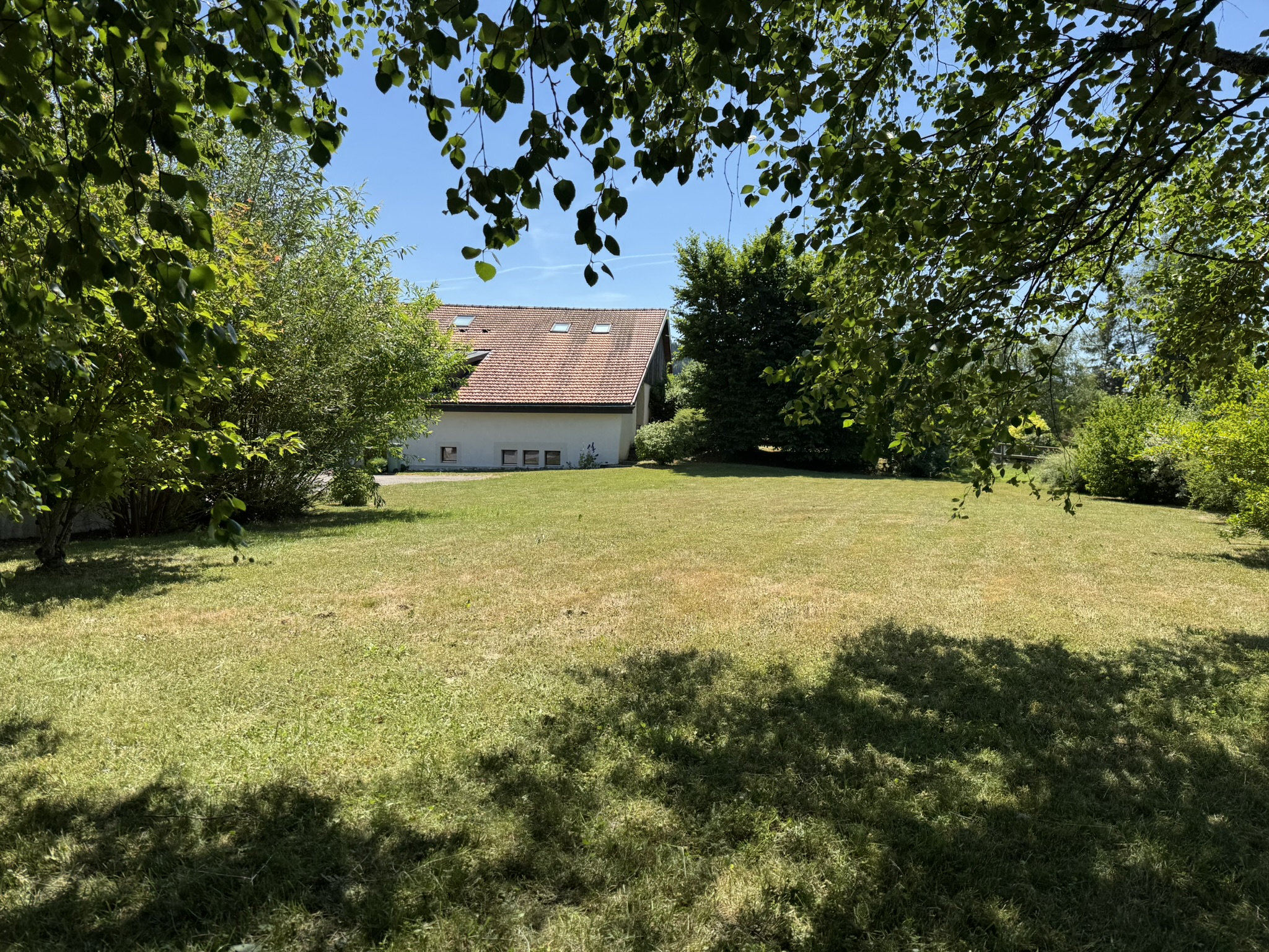 Ferme rénovée dans la campagne